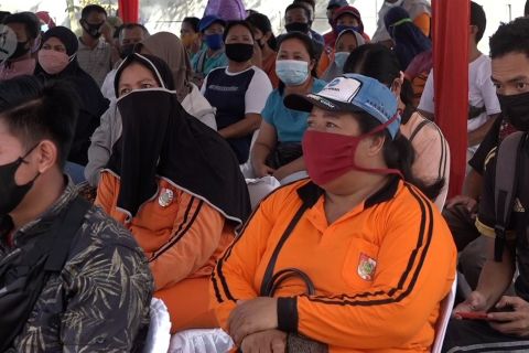 Laksanakan instruksi presiden, Riau lakukan vaksinasi 100.000 dosis