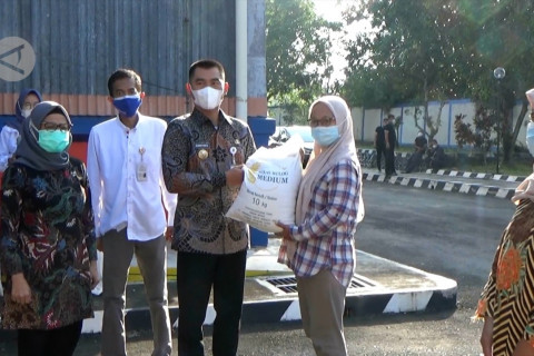 DIY mulai salurkan beras PPKM Darurat