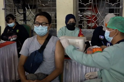 Antusias tinggi, Pemprov Riau tambah 500 dosis vaksin untuk mahasiswa