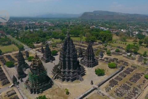 Uji coba pembukaan Candi Prambanan dan Ratu Boko 
