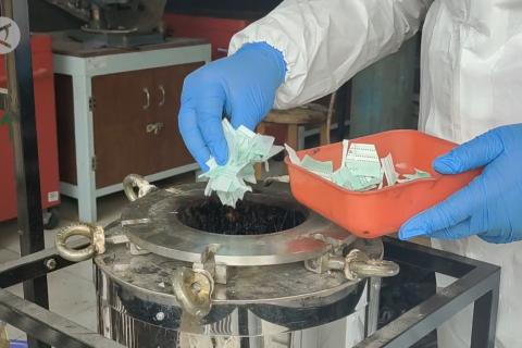 Manfaatkan limbah masker sekali pakai jadi bahan bakar alternatif