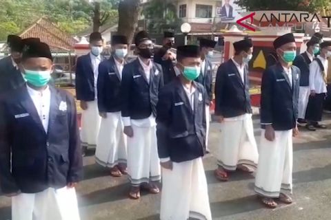 Upacara Peringatan Hari Santri di Bandarlampung