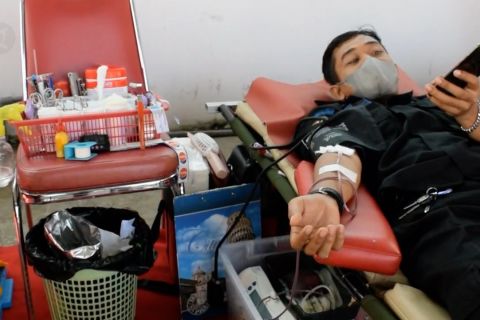 Disdag Padang bantu 200 kantong darah penuhi stok PMI