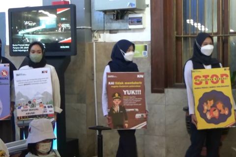 Kampanye serentak mencegah tindak kekerasan seksual di kereta api