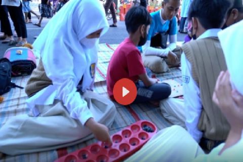 Permainan Tradisional Hingga Dongeng Warnai Hari Anak Nasional (Video)