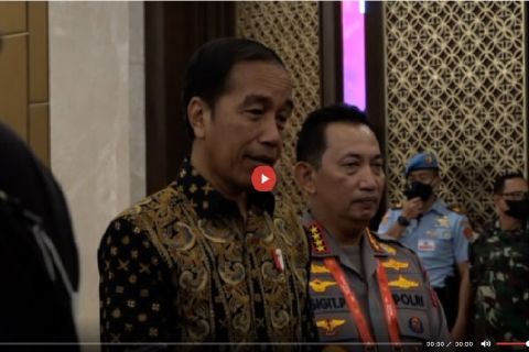 Jokowi Akan Copot Pangdam-Kapolda Jika Gagal Atasi Karhutla