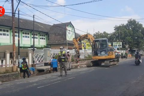 Dinas PUPR pastikan infrastruktur jalan NTB siap layani pemudik