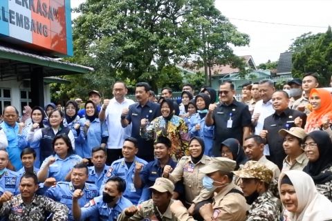 Mensos tinjau fasilitas layanan sosial Sumsel