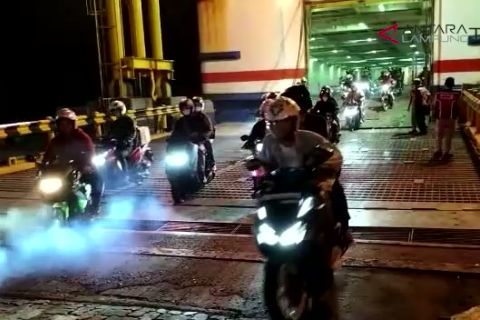 Arus mudik motor makin ramai di Bakauheni