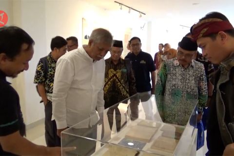 Menggali khazanah manuskrip klasik di era digital