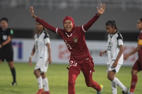 Ayunda, pemain timnas berhijab sukses debut di AFF U-19 Putri 2023