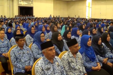 Pemkot Kendari gandeng Bawaslu awasi ASN di akun medsos peserta pemilu