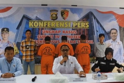 Polda Sumsel ringkus 3 tersangka kasus pembalakan liar di Muba