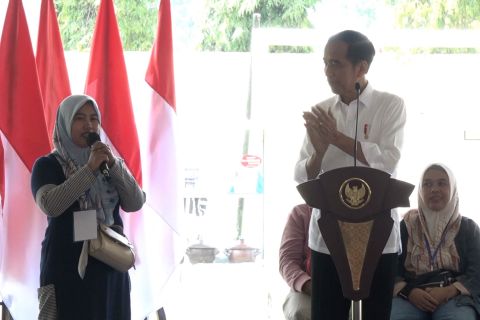Jokowi ingatkan modal pinjaman untuk kembangkan usaha