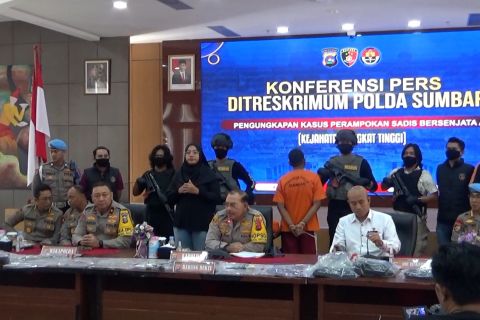 Polda Sumbar tangkap tersangka kasus perampokan bersenjata api