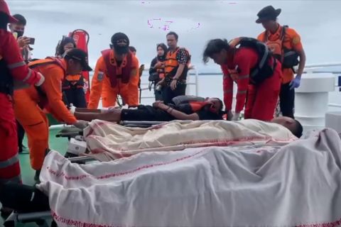 Simulasi penanganan kecelakaan pesawat udara di perairan Tarakan