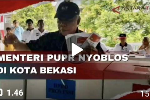 Menteri PUPR nyoblos di Kota Bekasi