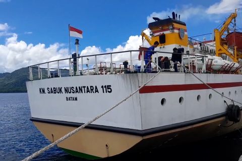 Bantuan kapal perintis dari Kemenhub tiba di Ternate