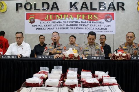 Polda Kalbar gagalkan penyelundupan sabu senilai Rp30 miliar