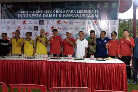 Gaungkan Indonesia damai di dunia sepak bola