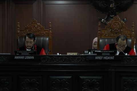 Anwar Usman tak adili sengketa pileg PSI, digantikan Guntur Hamzah