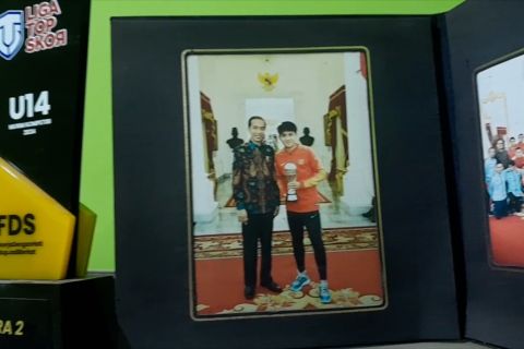 Doa keluarga Witan Sulaiman dari Palu untuk Timnas Indonesia