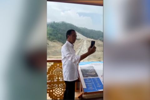 Presiden Jokowi tinjau pembangunan bendungan di Gorontalo