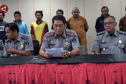 Imigrasi Jayapura tahan 8 WNA PNG pelintas batas ilegal