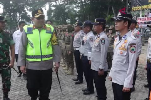 Polres Lampung Selatan gelar apel Operasi Ketupat 2024