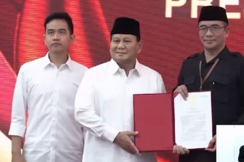 KPU tetapkan Prabowo-Gibran presiden dan wapres terpilih