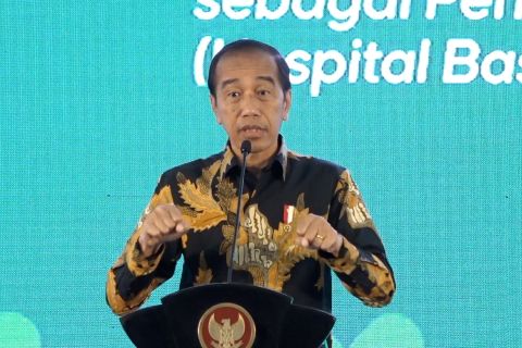 Jokowi minta kekurangan dokter spesialis segera terselesaikan