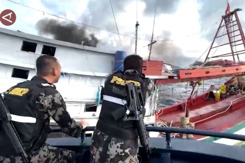 PSDKP tangkap dua kapal ikan Vietnam di Natuna Utara