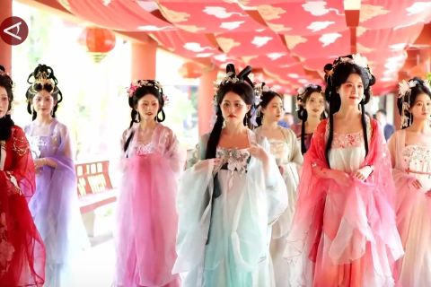 Eksplorasi budaya tradisional, tren baru kaum muda di China