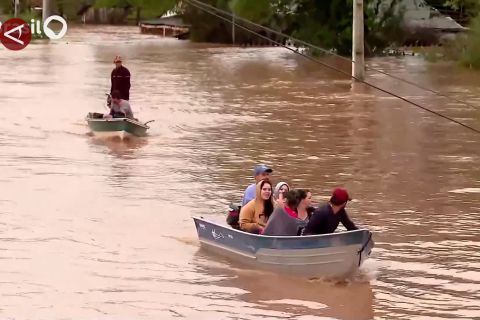 Korban tewas akibat badai di Brasil selatan tembus 90 orang