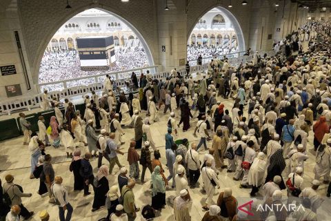 Masjidil Haram makin padat jamaah calon haji dari berbagai negara