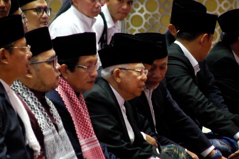 Didampingi menteri, Wapres tunaikan shalat Ied di Masjid Istiqlal