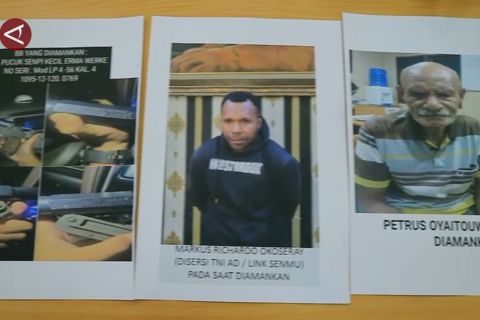 Polisi gagalkan transaksi senjata api di Depapre, dua orang diamankan