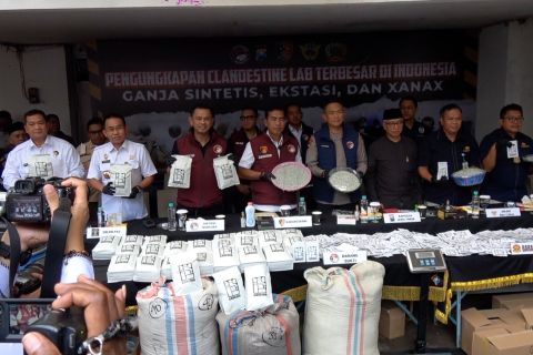 Polisi bongkar pabrik narkoba terbesar di Malang