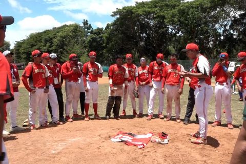 Tim bisbol Jakarta persembahkan kemenangan untuk mendiang pelatih