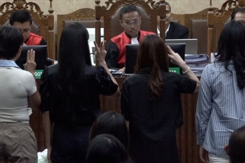 Bantah JPU, Sandra Dewi klaim 88 tas mewahnya hasil dari 'endorsement'