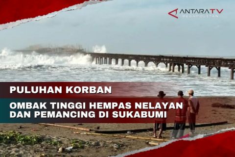 Ombak tinggi hempaskan nelayan dan pemancing di Sukabumi