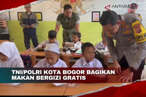 TNI/Polri Kota Bogor bagikan makan bergizi gratis kepada siswa SD