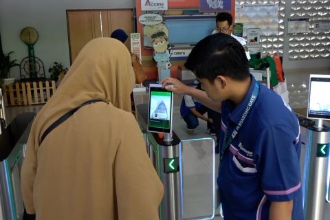 Pakai Face Recognition, Daop 8 atasi antrean dan tekan sampah kertas