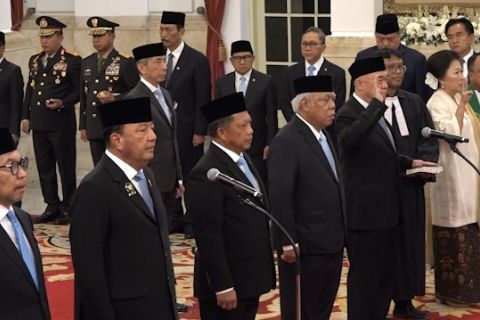 Prabowo lantik Basuki sebagai Kepala OIKN dan pejabat lainnya