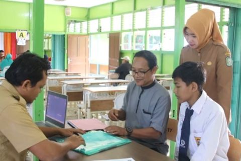 Gibran cerita soal zonasi sekolah, bersurat ke Nadiem tak ditanggapi