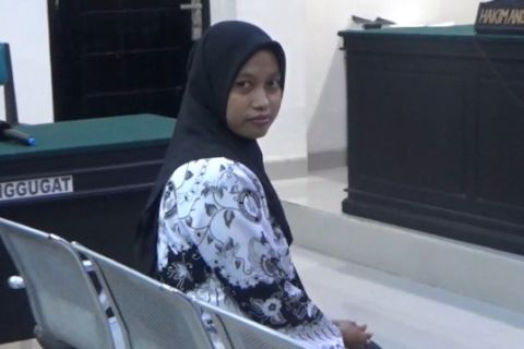 JPU Kejari Konawe Selatan tuntut bebas guru honorer Supriyani