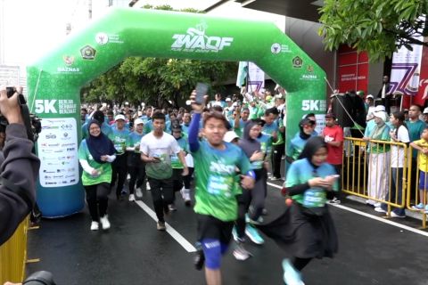 1.500 peserta ramaikan agenda lari dan beramal WAQF Fun Run 2024