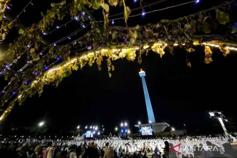 Muhasabah di Monas diisi zikir dan doa akhir tahun 2024