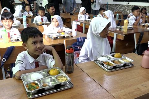 Kerap bawa bekal dan jajan di sekolah, para siswa ingin MBG berlanjut