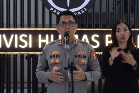 Peras penonton DWP, dua polisi dijatuhi sanksi demosi 8 tahun